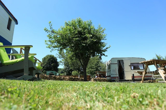 caravan bij pipowagen