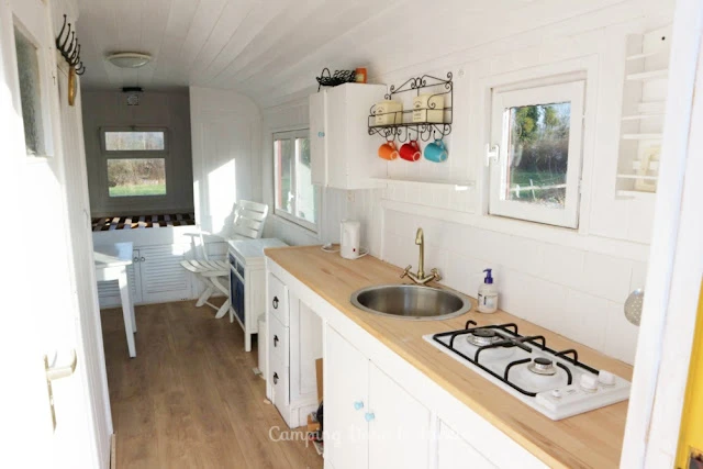 keuken pipowagen pipowagen vakantie, vakantie pipowagen, pipowagen frankrijk